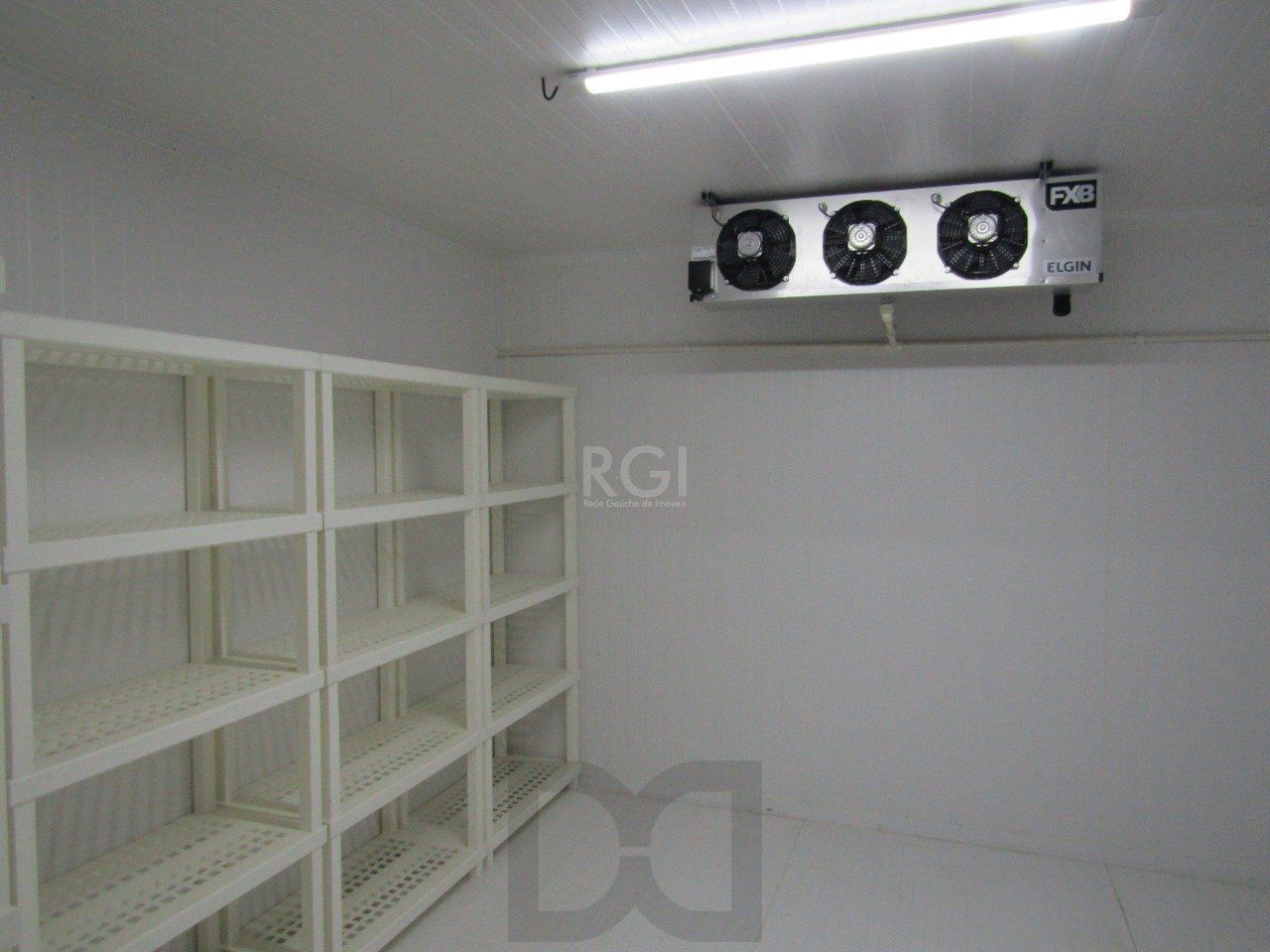 Depósito/Pavilhão para Venda - 195m², 0 dormitórios, Sarandi — foto 16