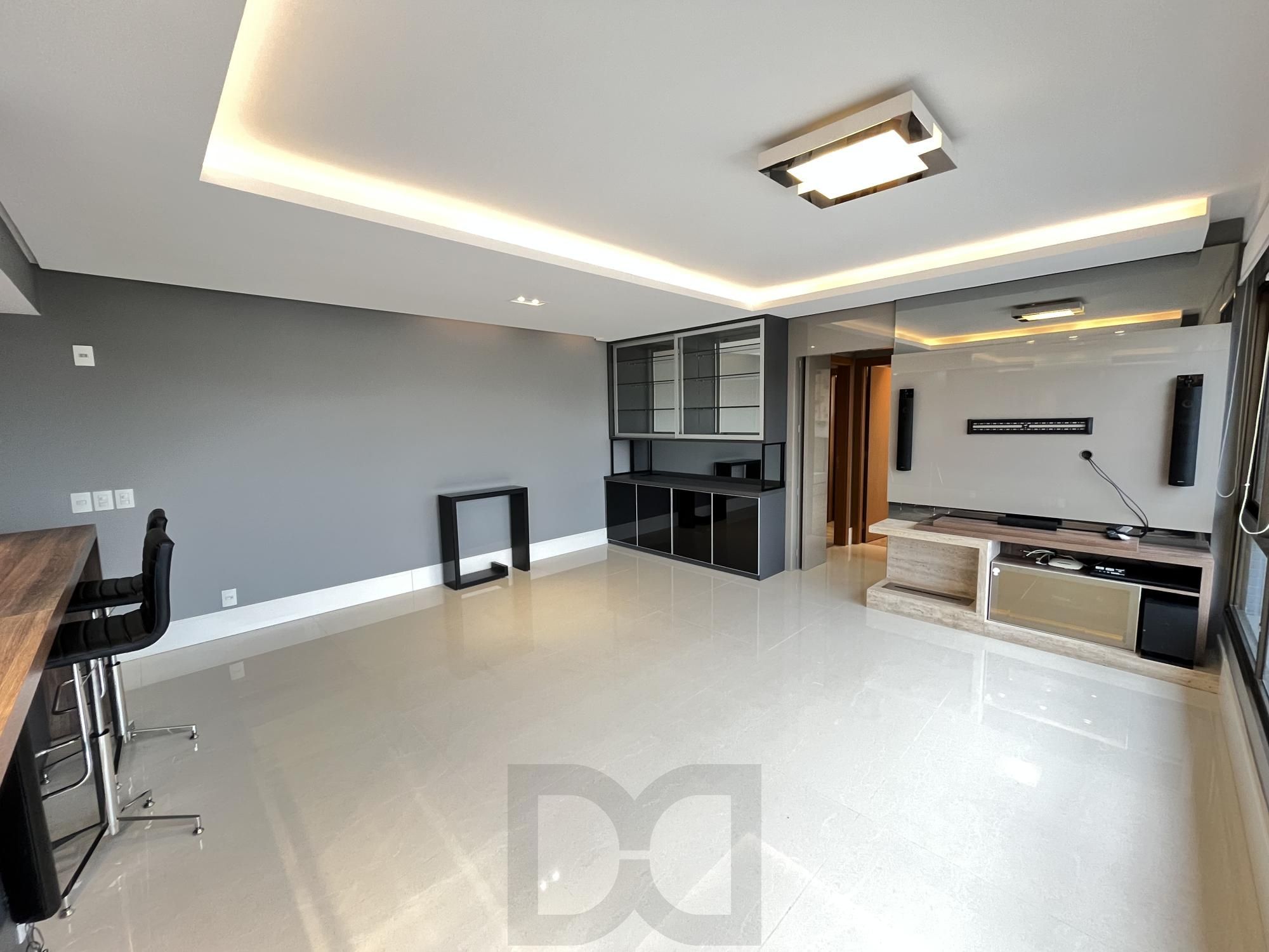 Apartamento de 2 quartos, suíte e 2 vagas de garagem bairro Jardim Botânico POA — foto 7