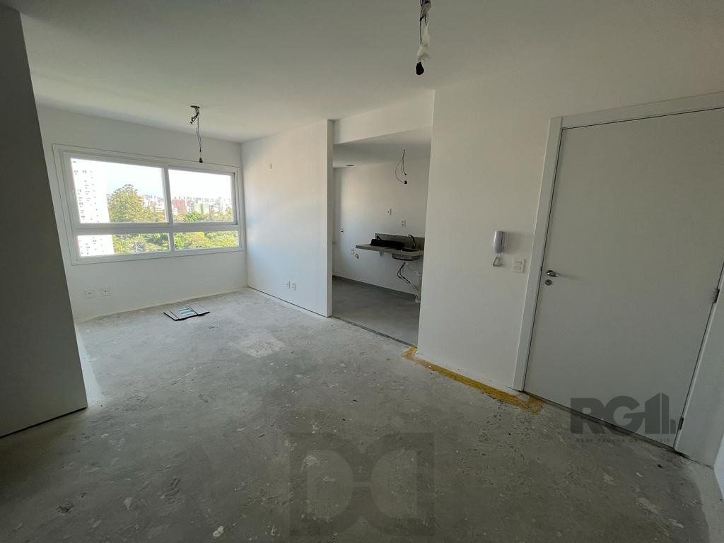 Apartamento Venda - 66.29m², 3 dormitórios, sendo 1 suites, 1 vagas — foto 2