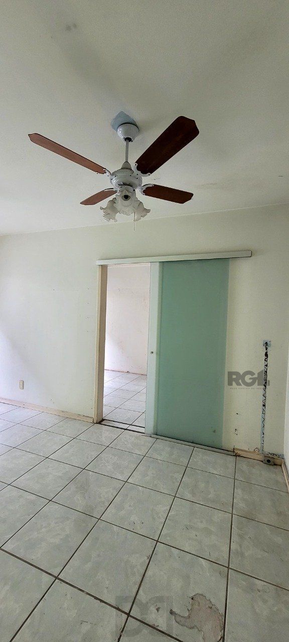 Apartamento amplo com dois dormitórios no bairro Rio Branco em Porto Alegre. — foto 6