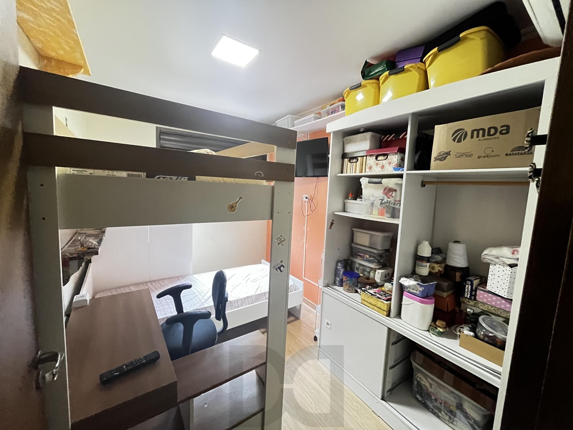Apartamento de 3 quartos, suíte e 2 vagas de garagem no bairro Tristeza em POA — foto 14