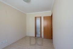 Apartamento de 2 quartos, suíte e 1 vaga de garagem no bairro Santana em POA/RS — foto 9