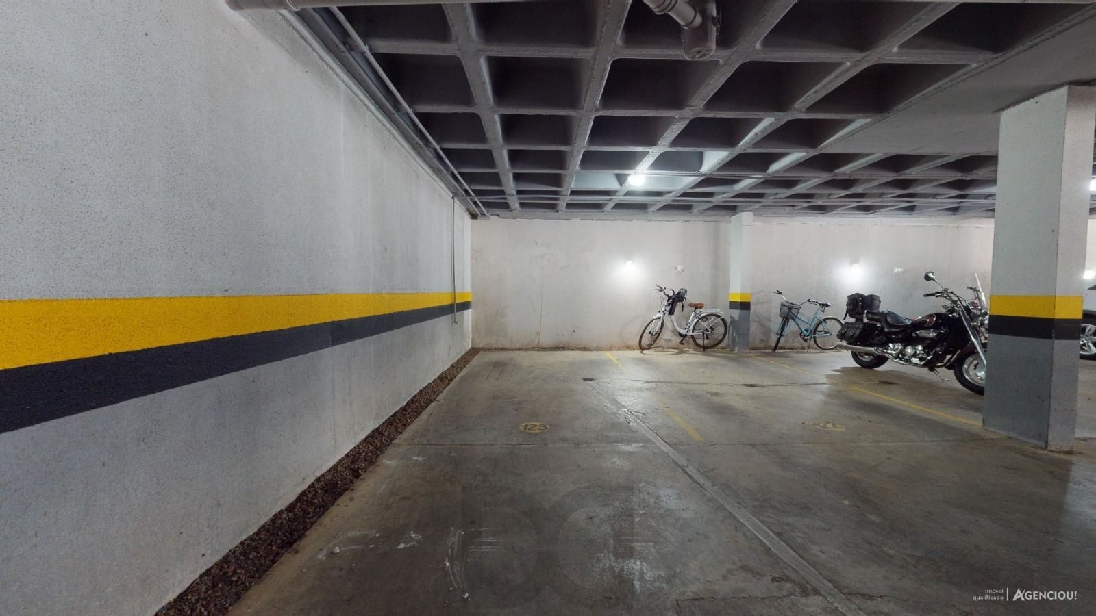 Apartamento de 2 quartos, suíte e 1 vaga de garagem no bairro Tristeza em POA — foto 4