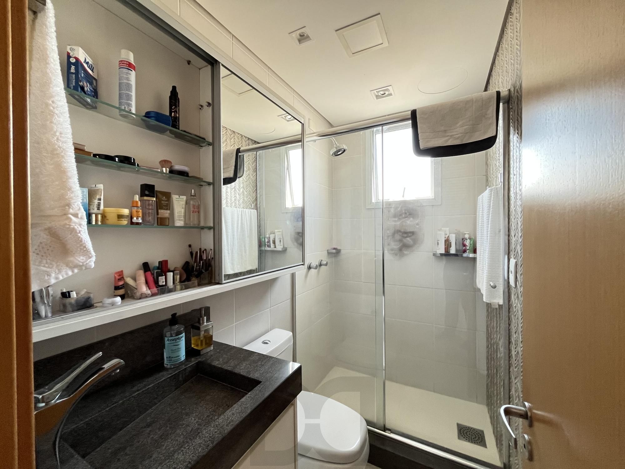 Apartamento de 2 quartos, suite e 2 vagas de garagem no bairro Santana em POA — foto 19