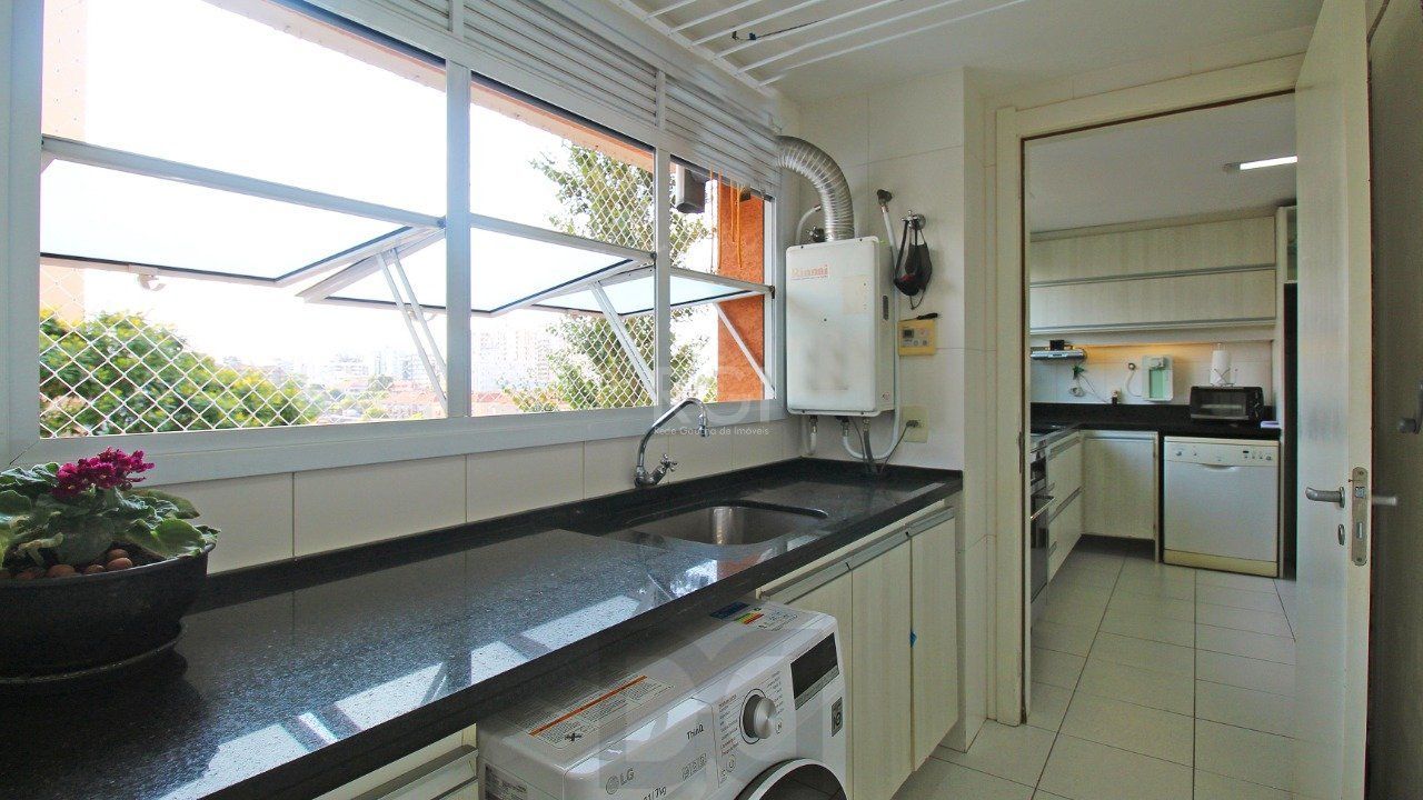Apartamento com três (3) dormitórios, três (3) suítes sendo uma (1) suíte master e quatro (4) vagas de garagem com dois (2) depósitos próximo ao shopping Iguatemi, no Condomínio Cipriani Nuova Archit — foto 34