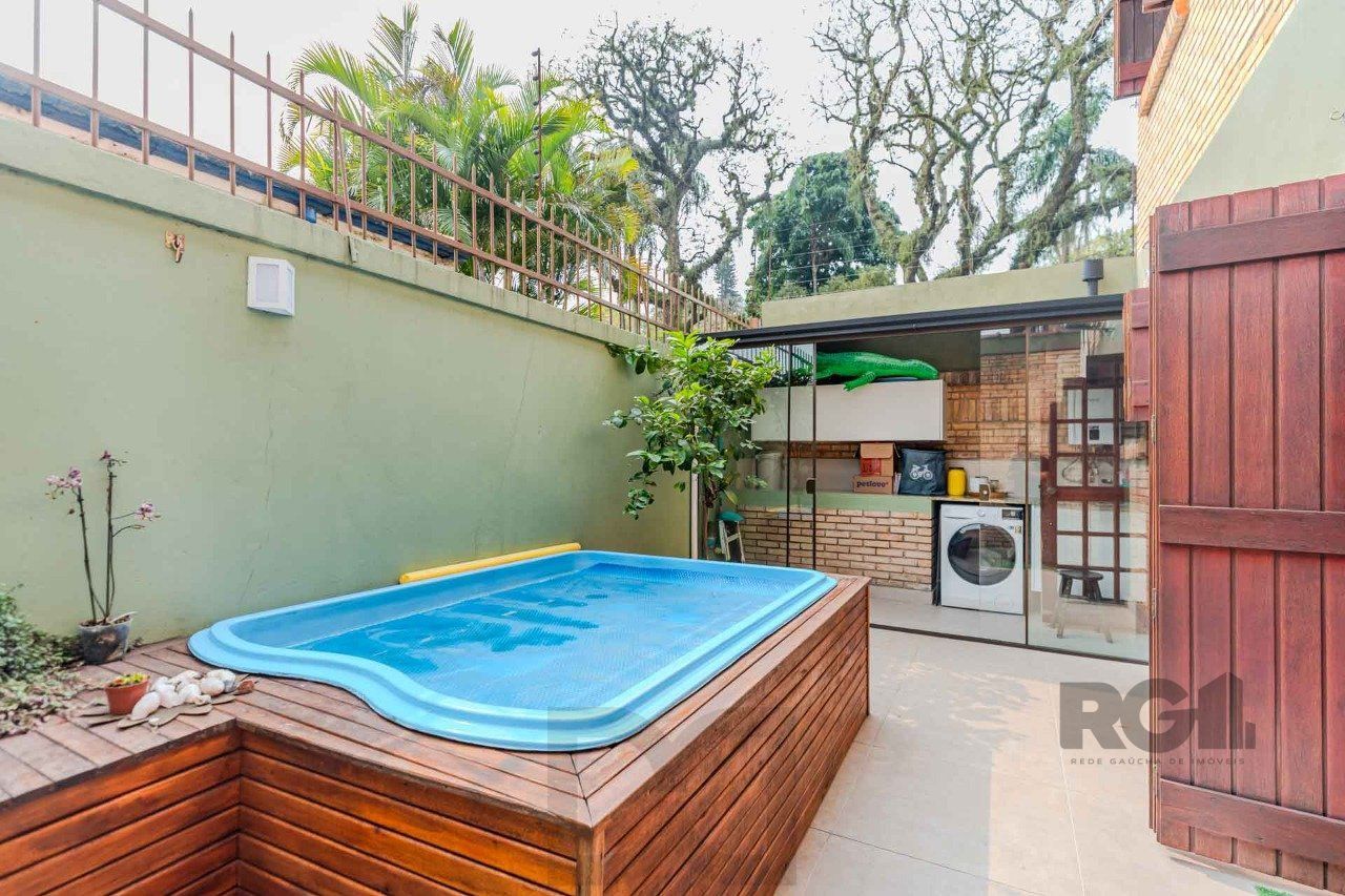 Casa em condomínio fechado, 3 dormitórios, suíte e duas vagas de garagem — foto 13