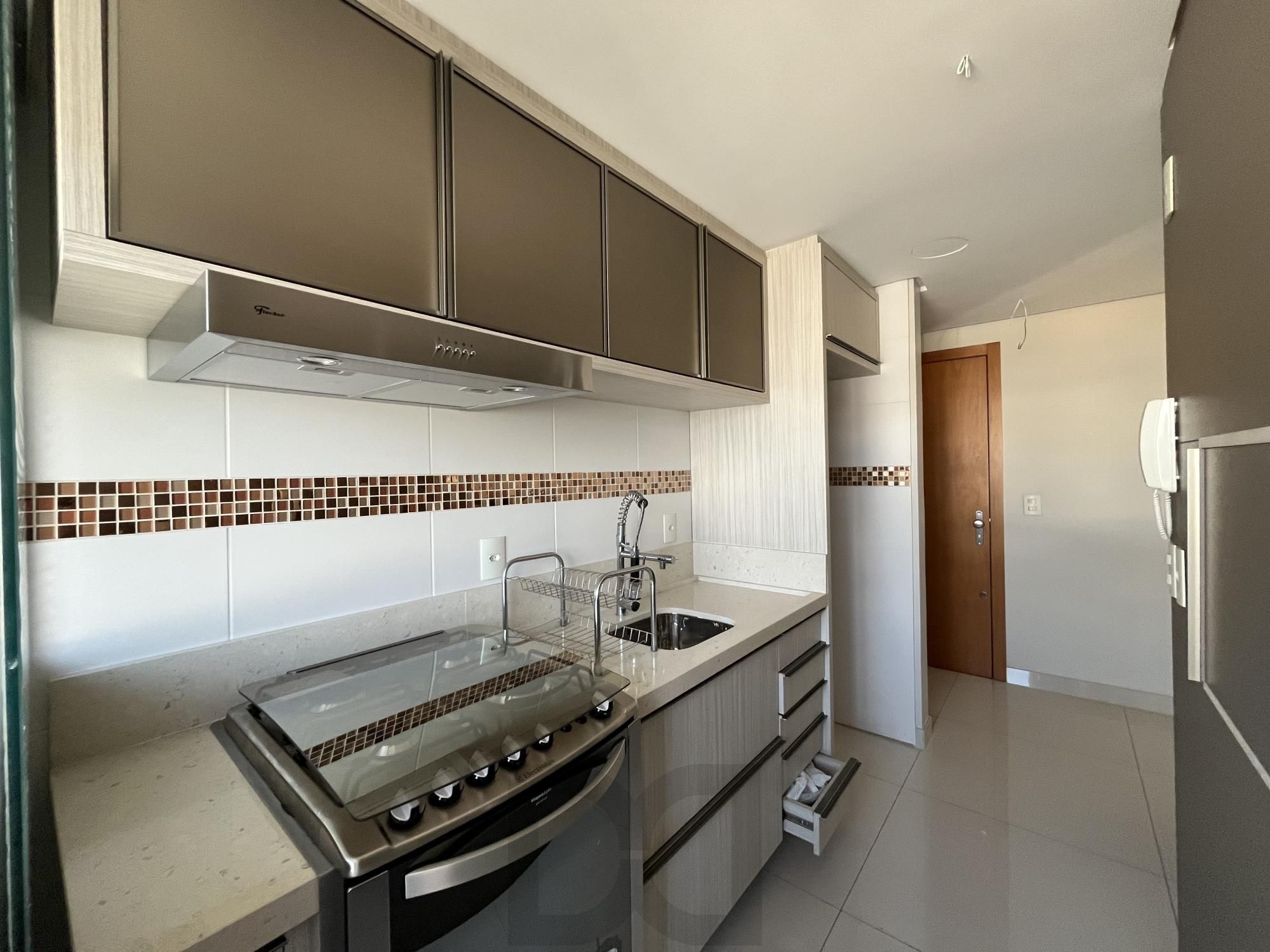 Apartamento de 2 quartos, suíte e 2 vagas garagem bairro São João Porto Alegre — foto 14