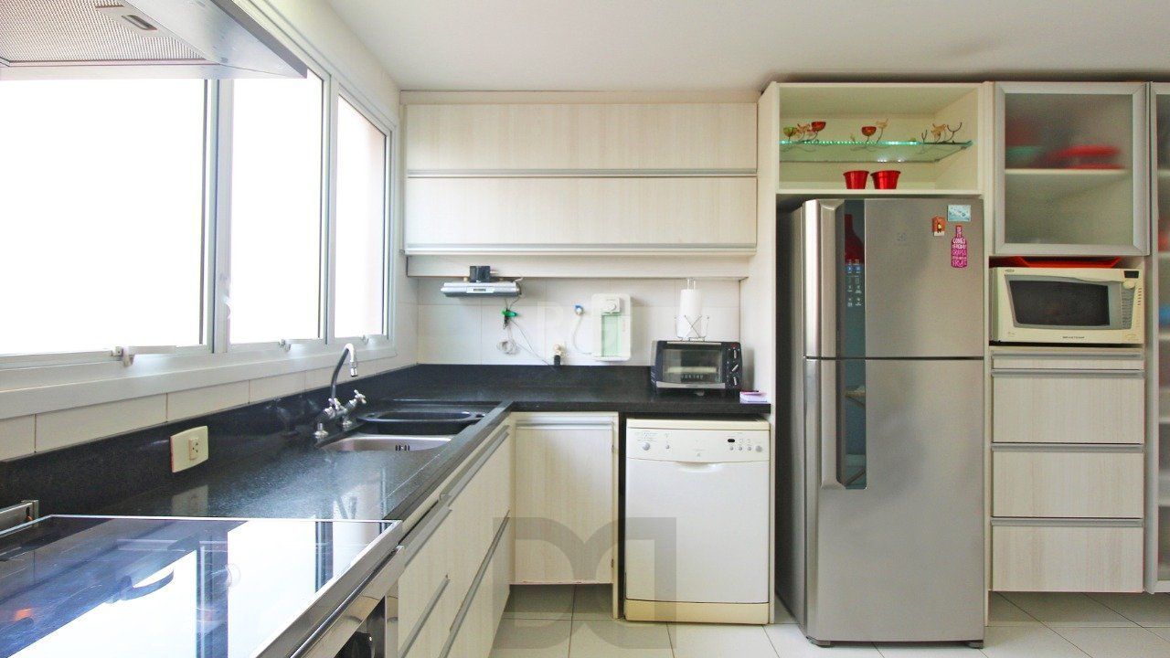 Apartamento com três (3) dormitórios, três (3) suítes sendo uma (1) suíte master e quatro (4) vagas de garagem com dois (2) depósitos próximo ao shopping Iguatemi, no Condomínio Cipriani Nuova Archit — foto 30
