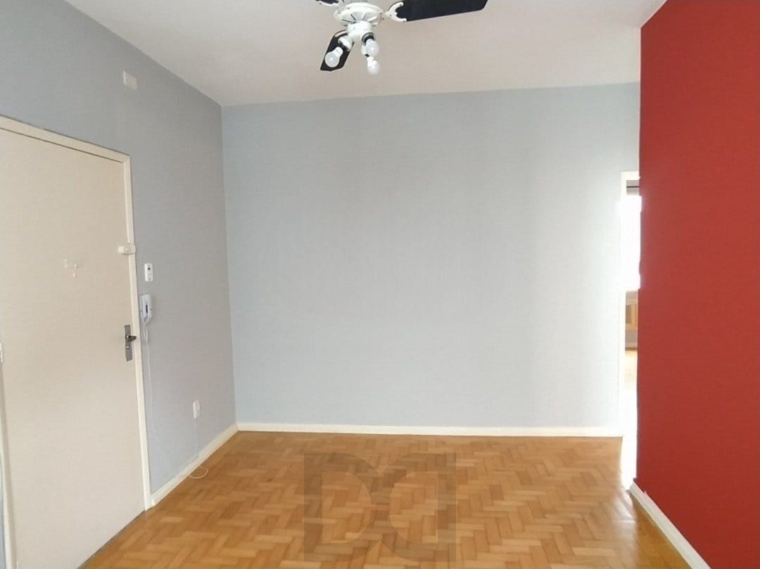 Apartamento de dois quartos no bairro Bom Fim em Porto Alegre — foto 12