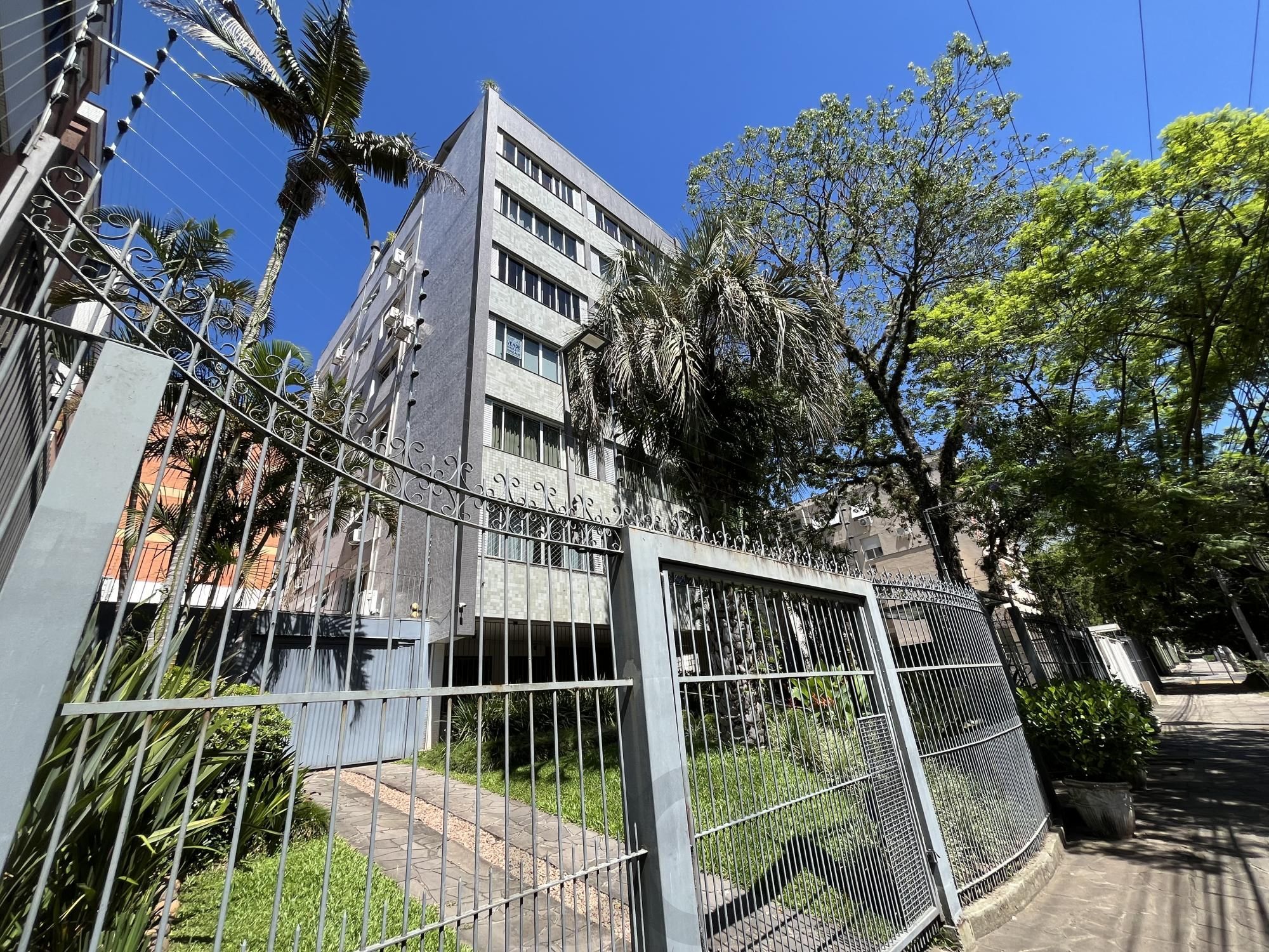 Apartamento de 3 quartos, suíte e 2 vagas de garagem no bairro Auxiliadora POA — foto 2