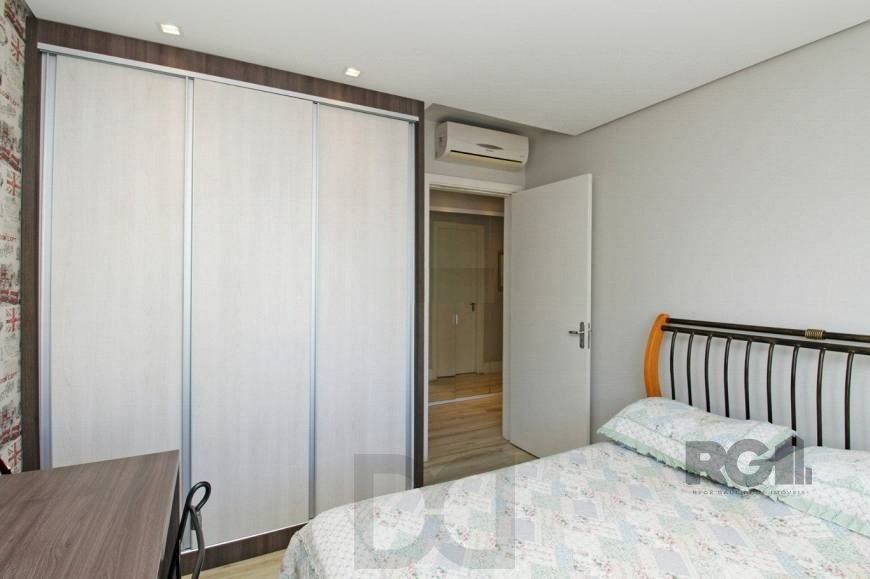 EXCELENTE OPORTUNIDADE! 120m2, 2 VAGAS, ANDAR ALTÍSSIMO COM VISTA PARA AEROPORTO! Apartamento 3 dormitórios (sendo 1 suíte) — foto 15
