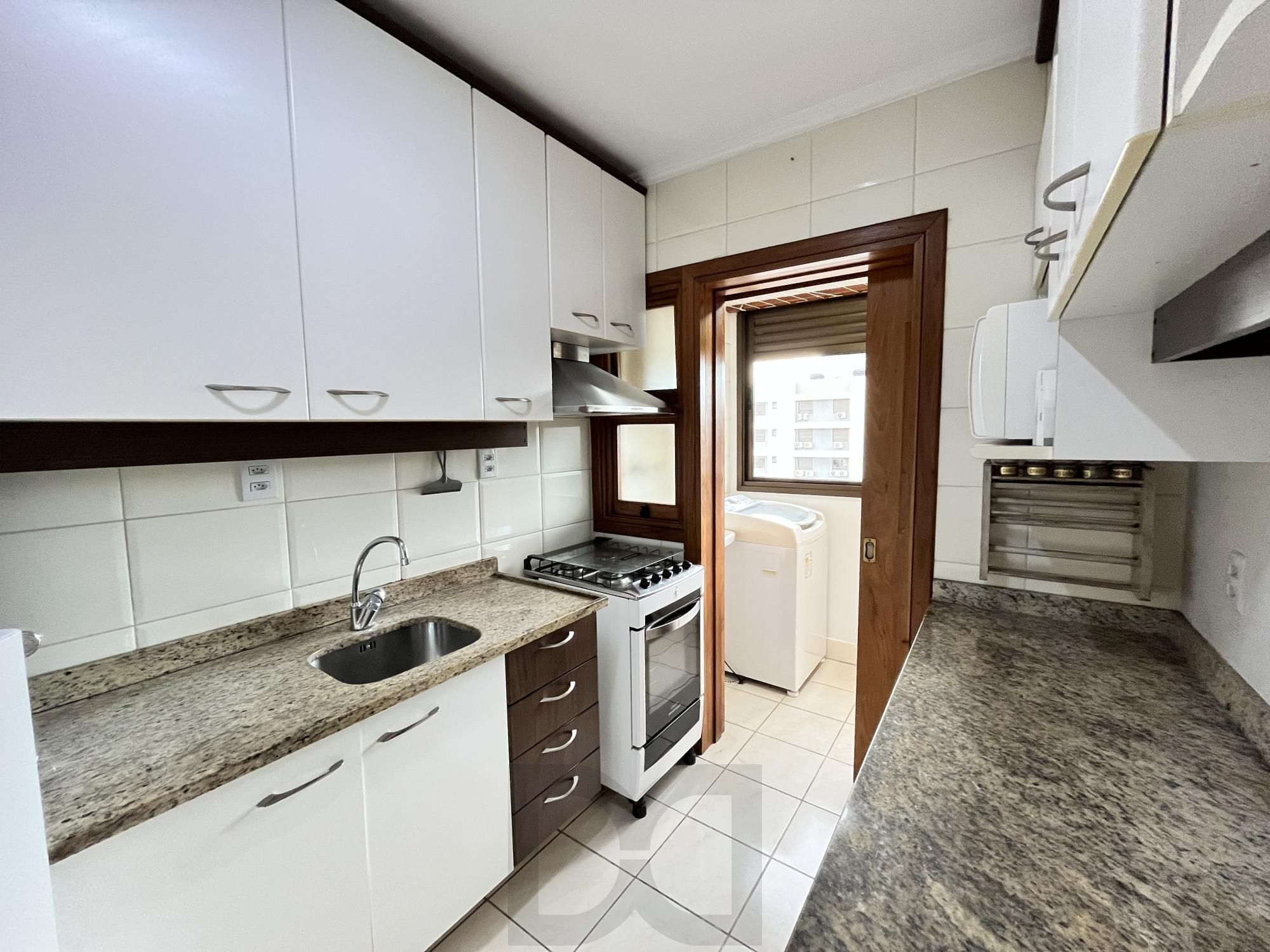 Apartamento de 3 quartos, suíte e 2 vagas de garagem no bairro Passo da Areia — foto 21