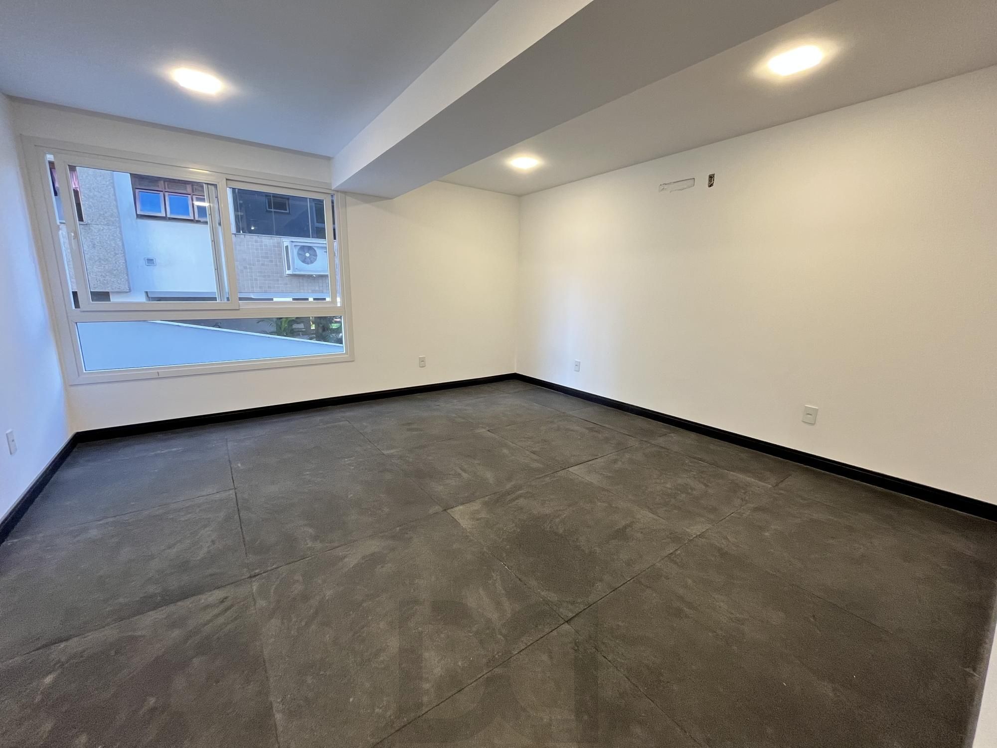 Apartamento com 3 suítes no bairro São João em Porto Alegre — foto 37