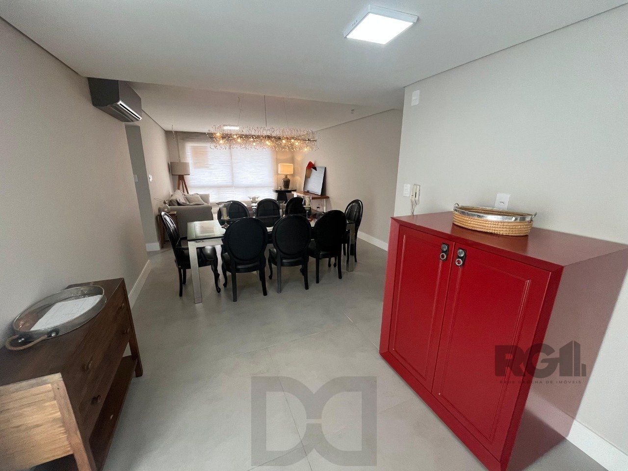 Apartamento de três quartos, suíte e uma vaga de garagem no bairro Independência em Porto Alegre. — foto 8