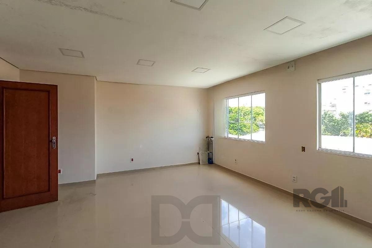 Apartamento amplo com dois dormitórios no bairro Rio Branco em Porto Alegre. — foto 19