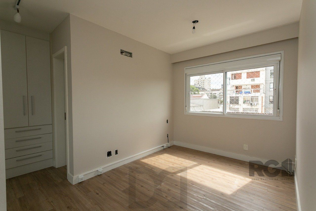 Apartamento semimobiliado e decorado no bairro Auxiliadora, com 91 m² — foto 28