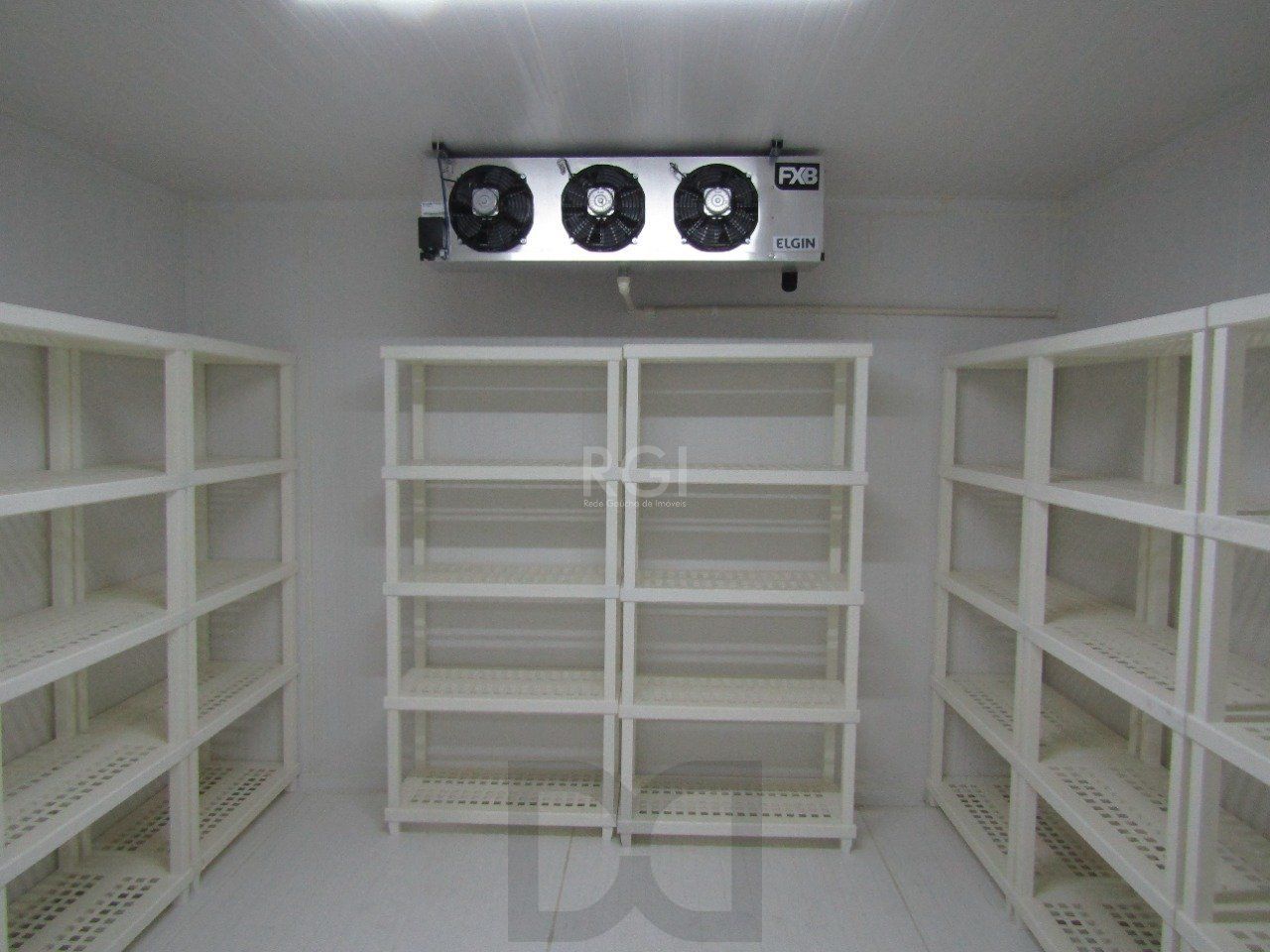 Depósito/Pavilhão para Venda - 195m², 0 dormitórios, Sarandi — foto 15