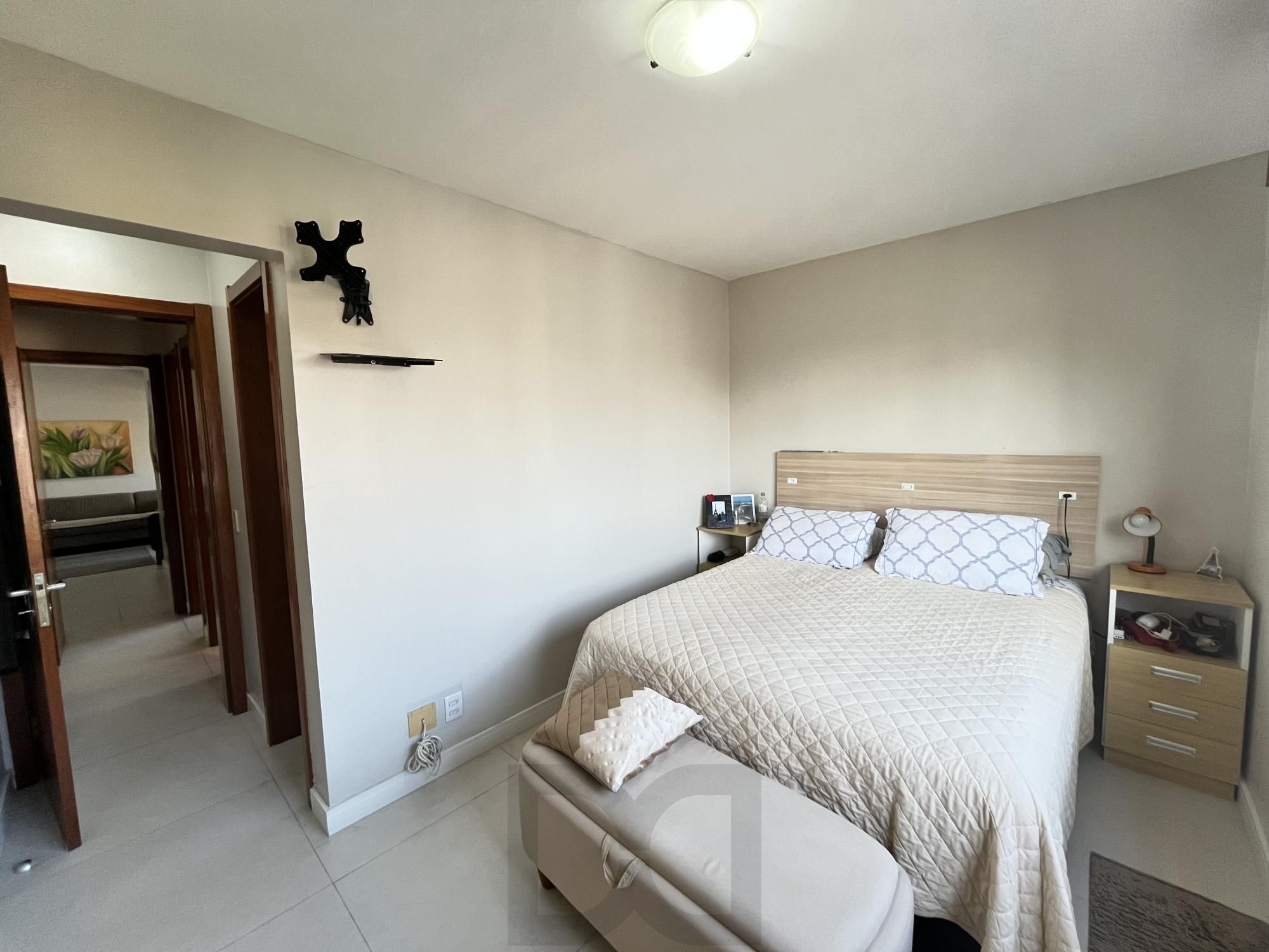 Cobertura de 3 quartos, suíte e 1 vaga de garagem no bairro Menino Deus — foto 22