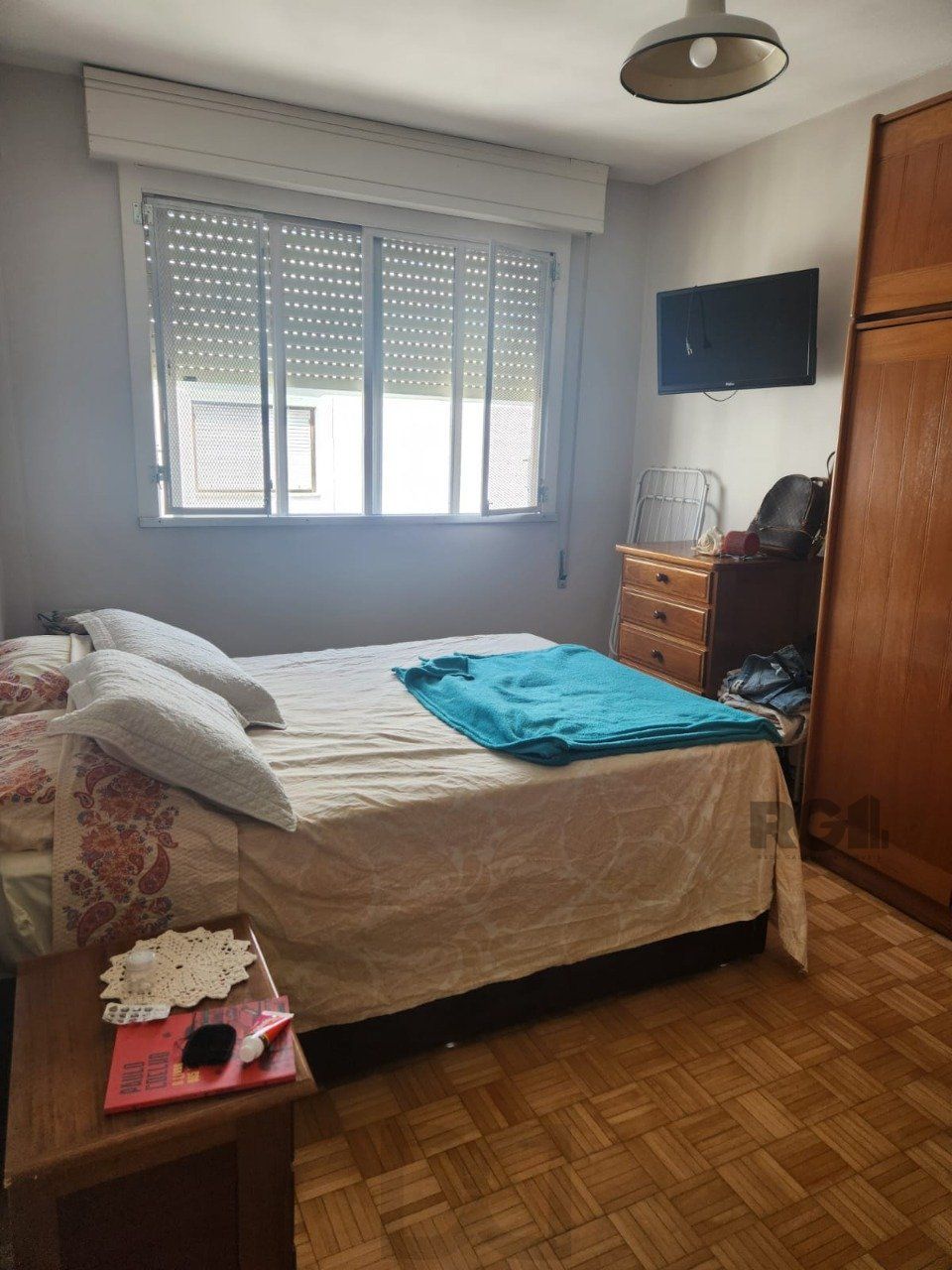 Apartamento de 1 quarto e uma vaga de garagem no bairro Floresta em Porto Alegre — foto 4