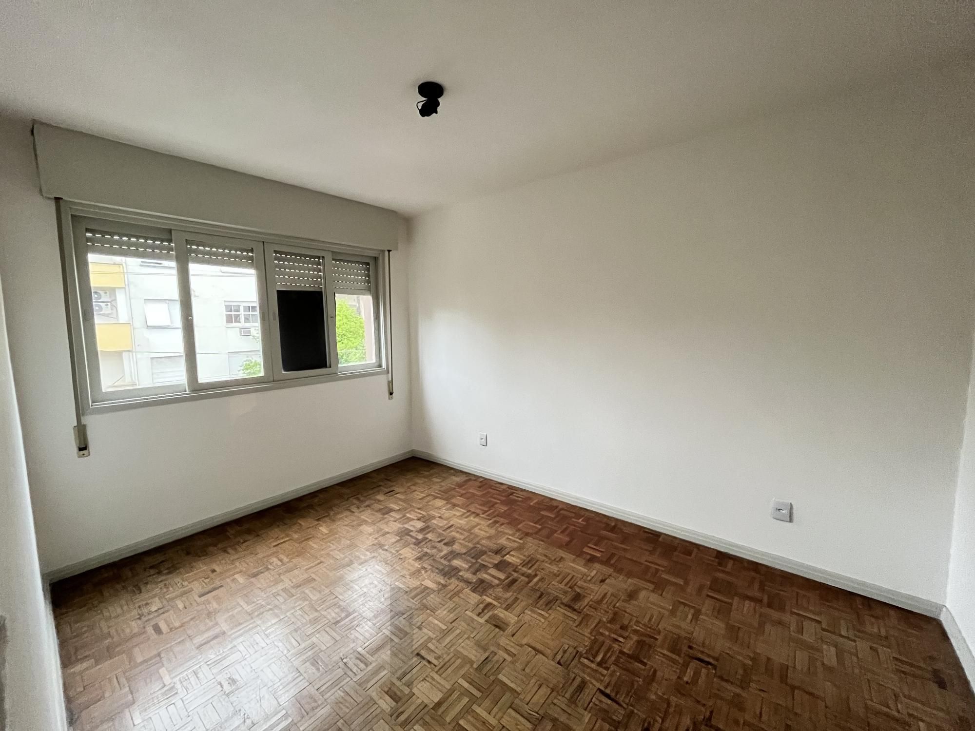 Apartamento de 3 dormitórios, 2 banheiros, dependência empregada,1 Vaga Garagem — foto 11