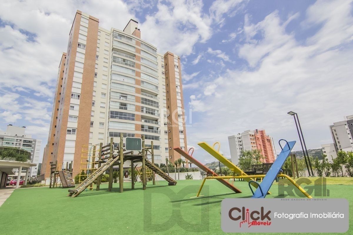 Excelente apartamento, finamente decorado e mobiliado, excelente iluminação, possuindo 03 dormitórios e 03 suites, sendo 01 master — foto 2