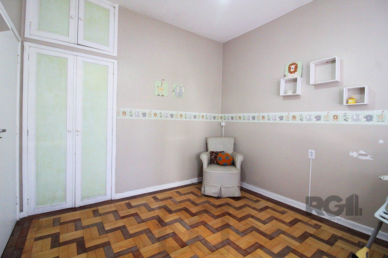 Casa à venda 4 quartos (dormitórios), suíte, 3 vagas - Partenon, Porto Alegre — foto 26
