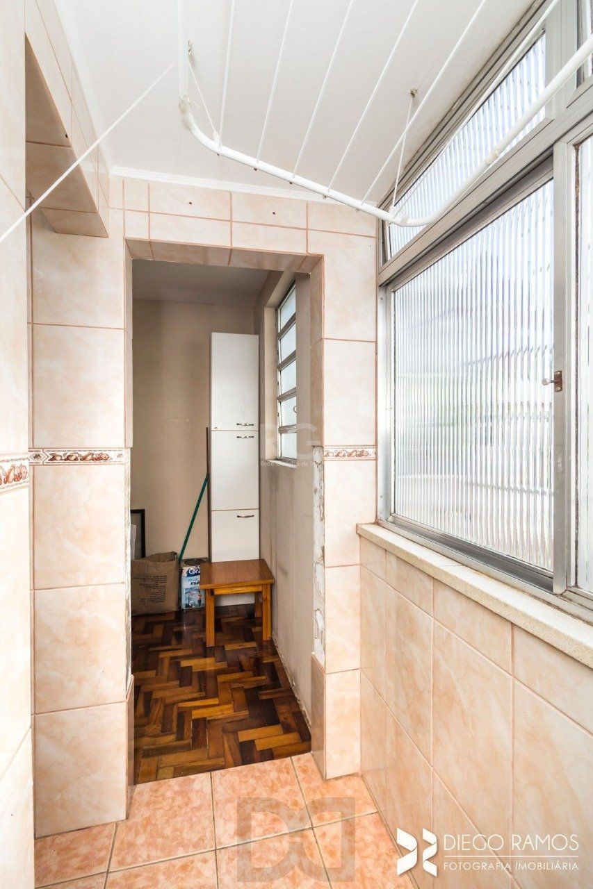 Apartamento para Venda - 82m², 3 dormitórios, sendo 1 suite, 1 vaga - Menino Deus — foto 16