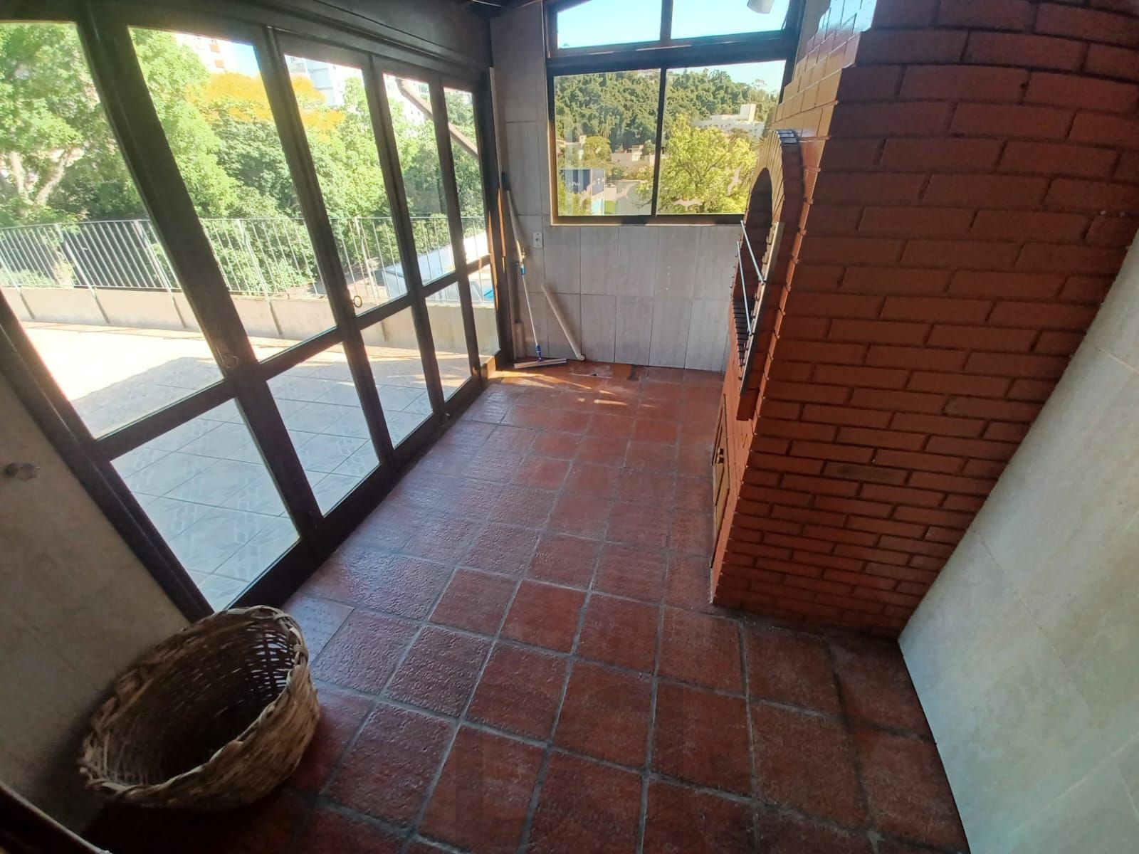 Cobertura de 2 quartos, 2 banheiros e 1 vaga de garagem no bairro Menino Deus — foto 25