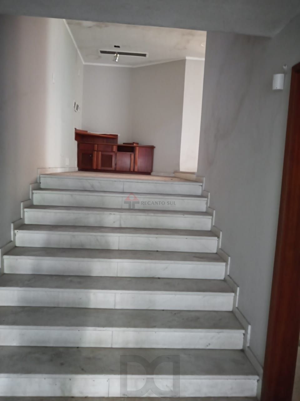 Linda residência no Menino Deus — foto 30