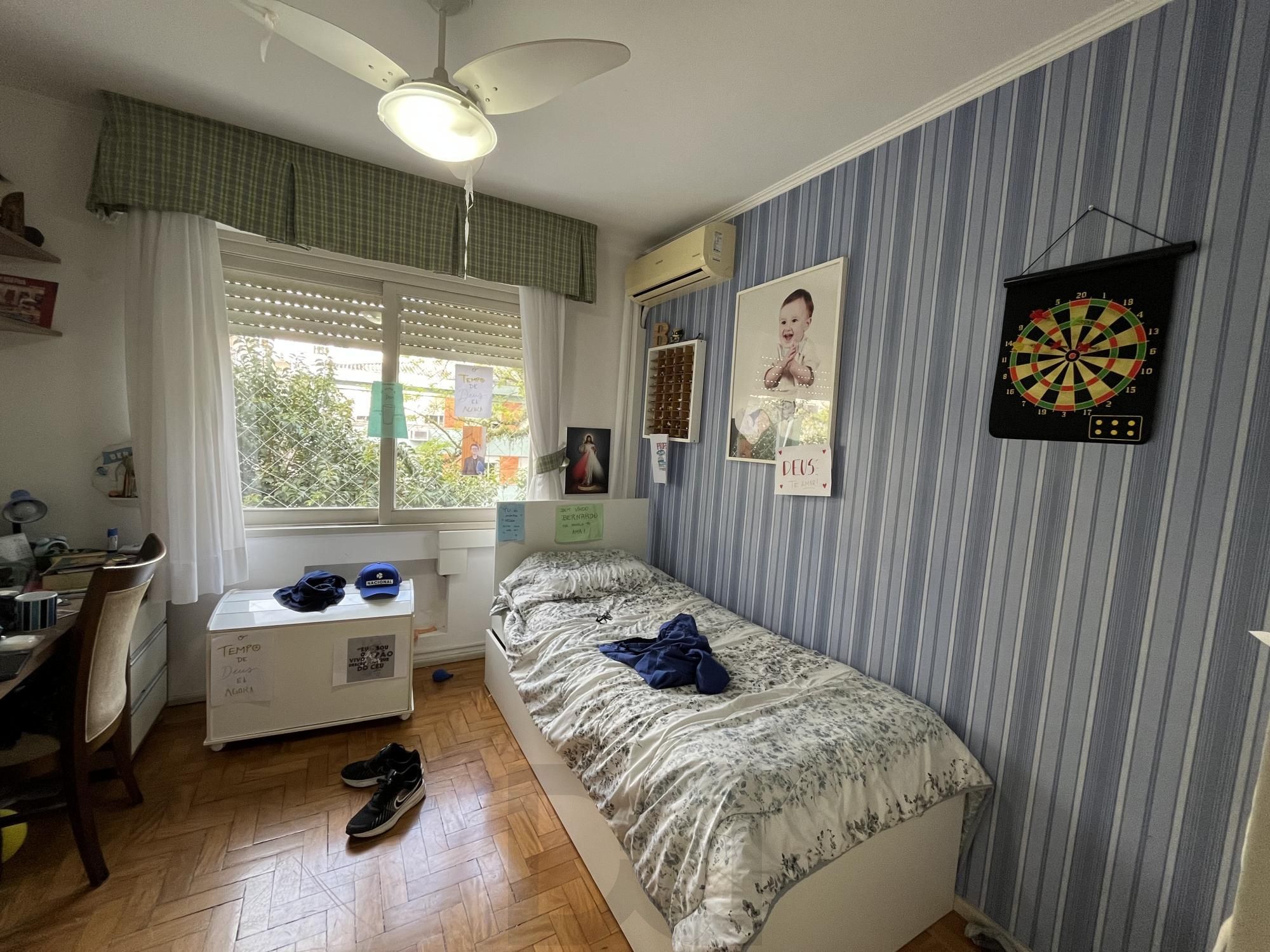 Apartamento de 3 quartos, suíte e 1 vaga de garagem no bairro Petrópolis em POA — foto 8