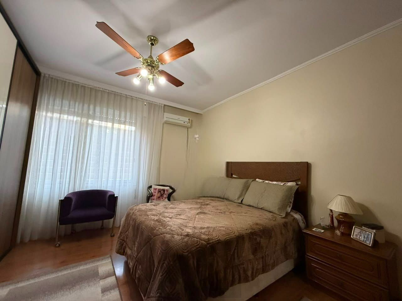 Apartamento térreo no bairro Menino Deus em Porto Alegre — foto 13
