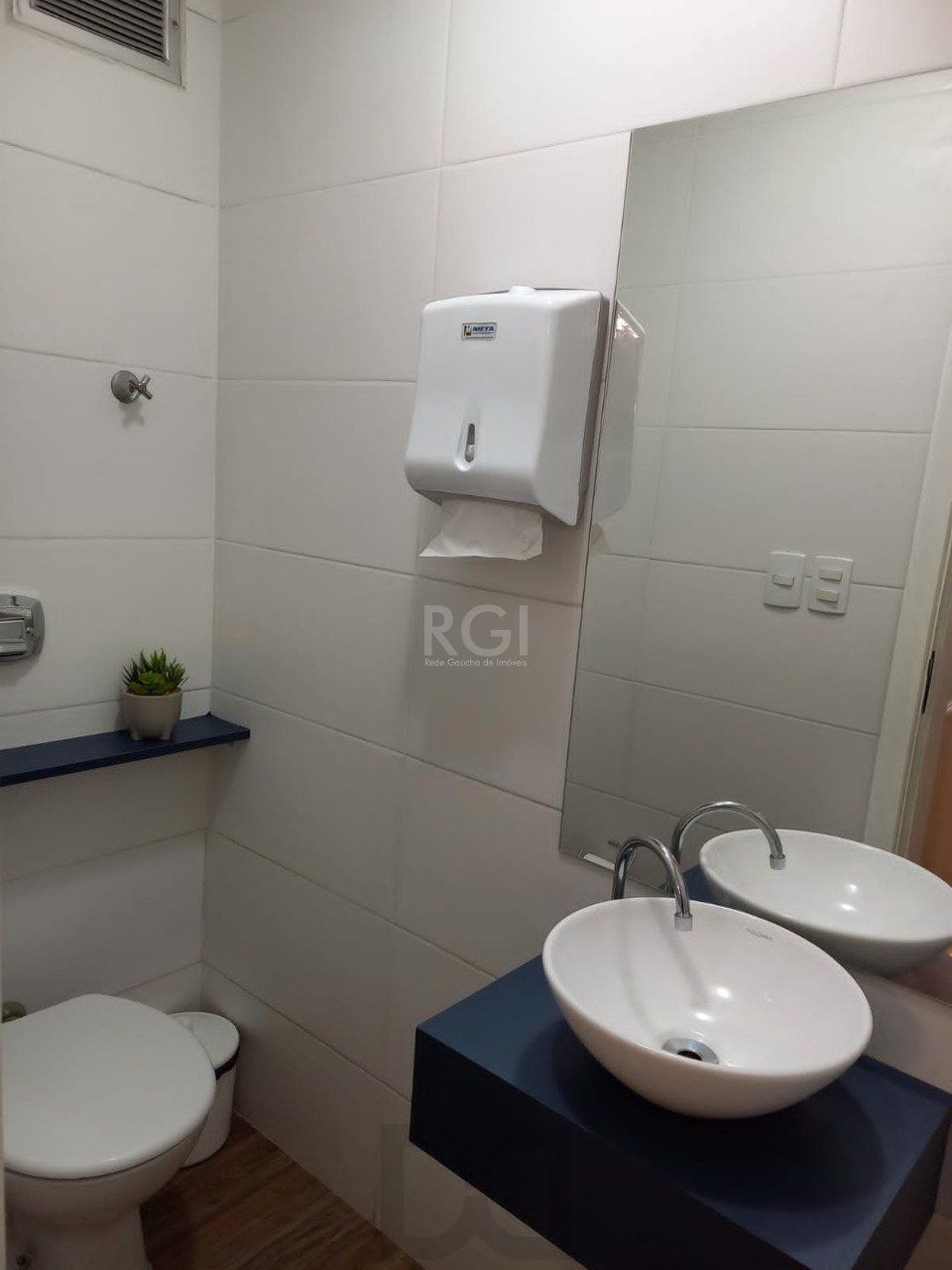 Apartamento de 3 quartos, suíte e 1 vaga de garagem no bairro Petrópolis — foto 35