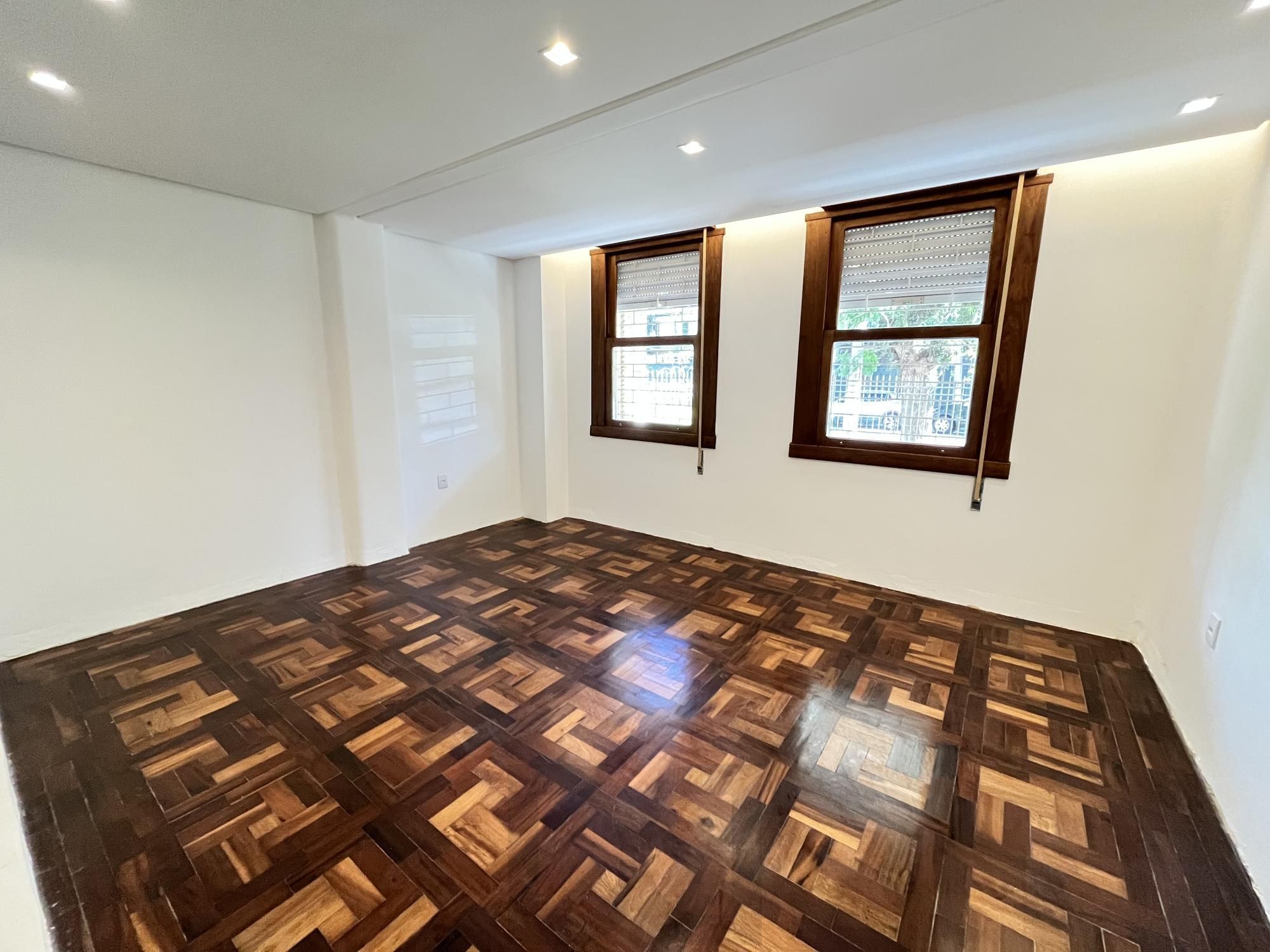 Apartamento reformado de 2 quartos no bairro Moinhos de Vento em POA — foto 18