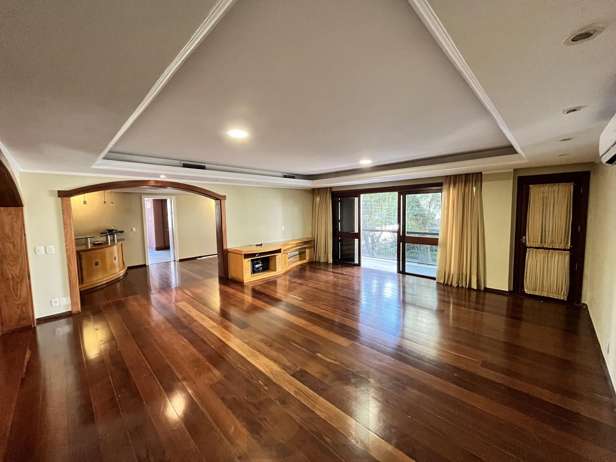 Apartamento de 4 quartos, suíte, amplo closet, dependência e 2 vagas de garagem — foto 6