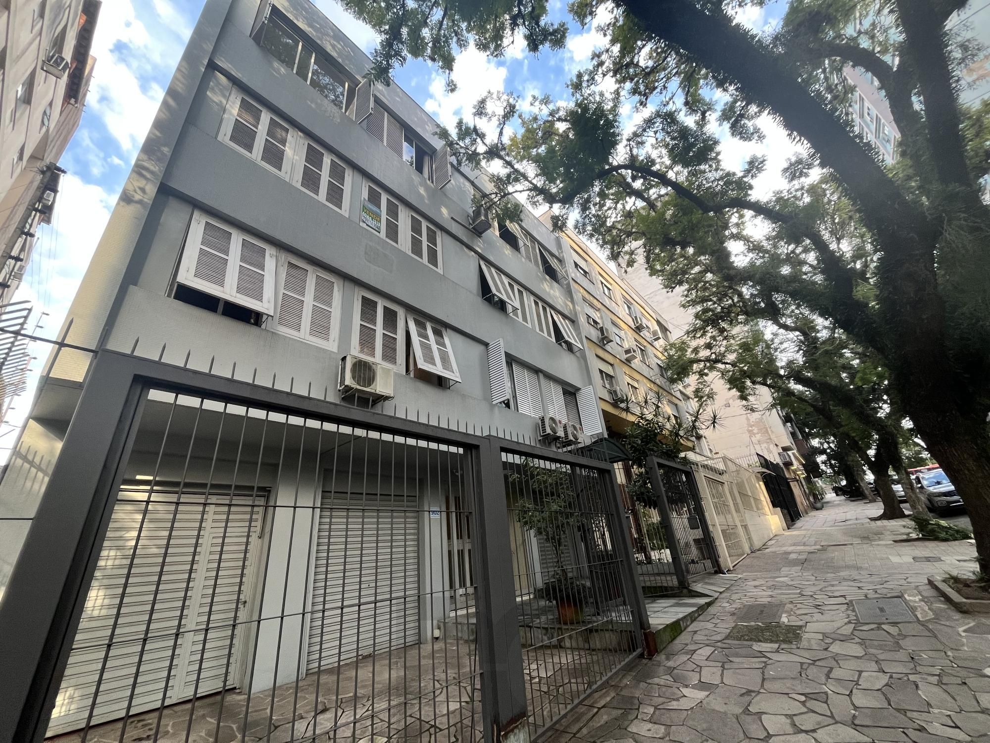 Apartamento de 2 quartos e 1 vagas de garagem no bairro Independência em POA — foto 1