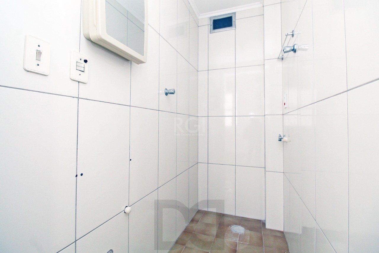 Apartamento de 3 quartos, suíte e 1 vaga de garagem no bairro Petrópolis — foto 21