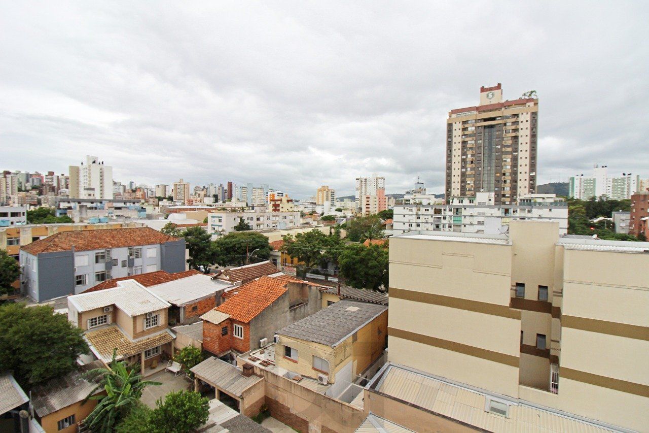 Apartamento de três dormitórios, suíte e uma vaga de garagem no bairro Santana — foto 10