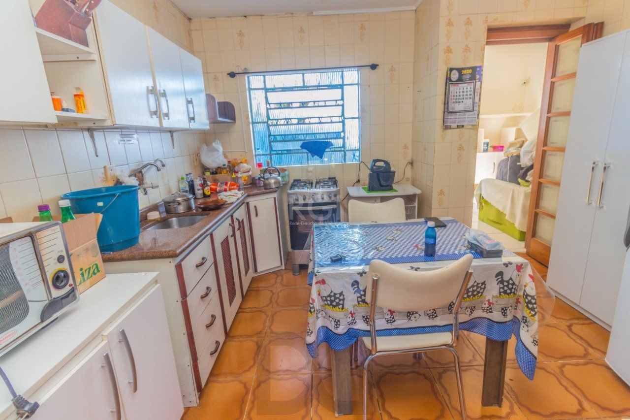 Casa para Venda - 165m², 3 dormitórios, 4 vagas - Santa Tereza — foto 2