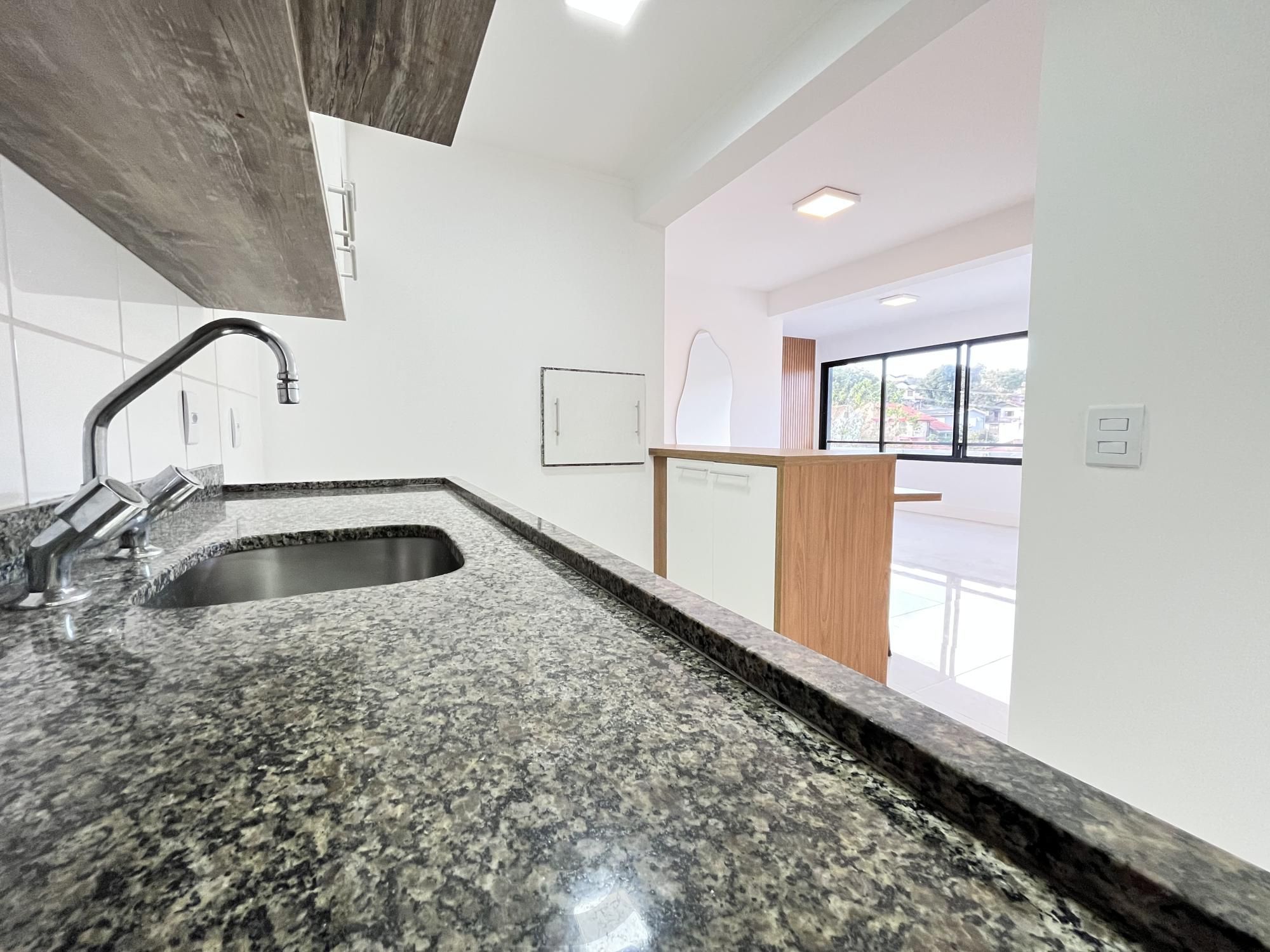 Apartamento de 2 quartos, suite e com uma vaga de garagem — foto 11