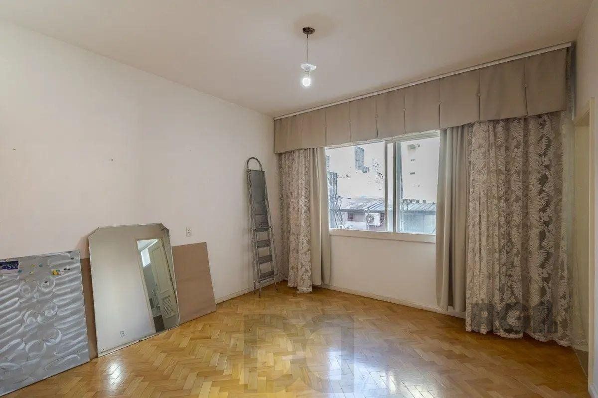 Apartamento 4 dormitorios vaga e elevador Centro Histórico Porto Alegre — foto 29