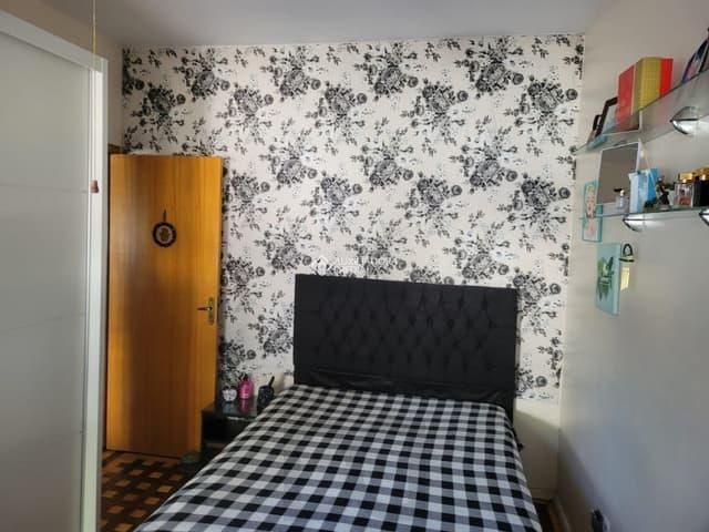 Apartamento de três dormitórios no bairro Rio Branco em Porto Alegre. — foto 3