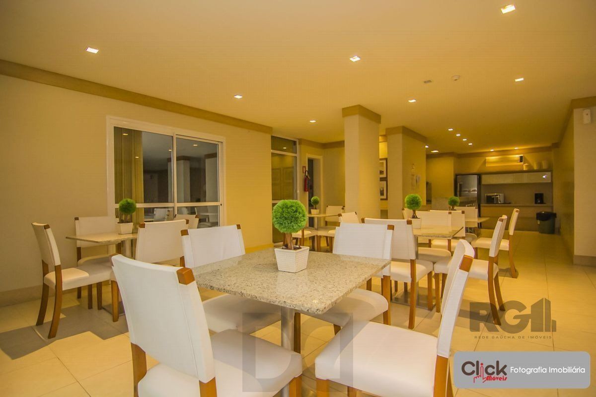 Apartamento 3 dormitórios, suíte, 2 vagas. Andar alto, vista para infraestrutura do condomínio. Semi-mobiliado. — foto 17