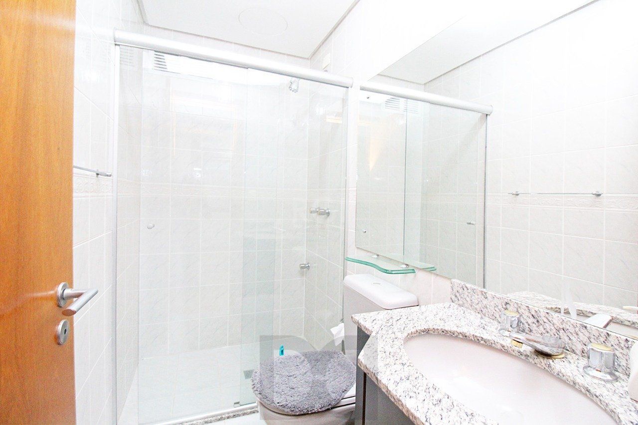 Apartamento de três dormitórios, suíte e uma vaga de garagem no bairro Santana — foto 9