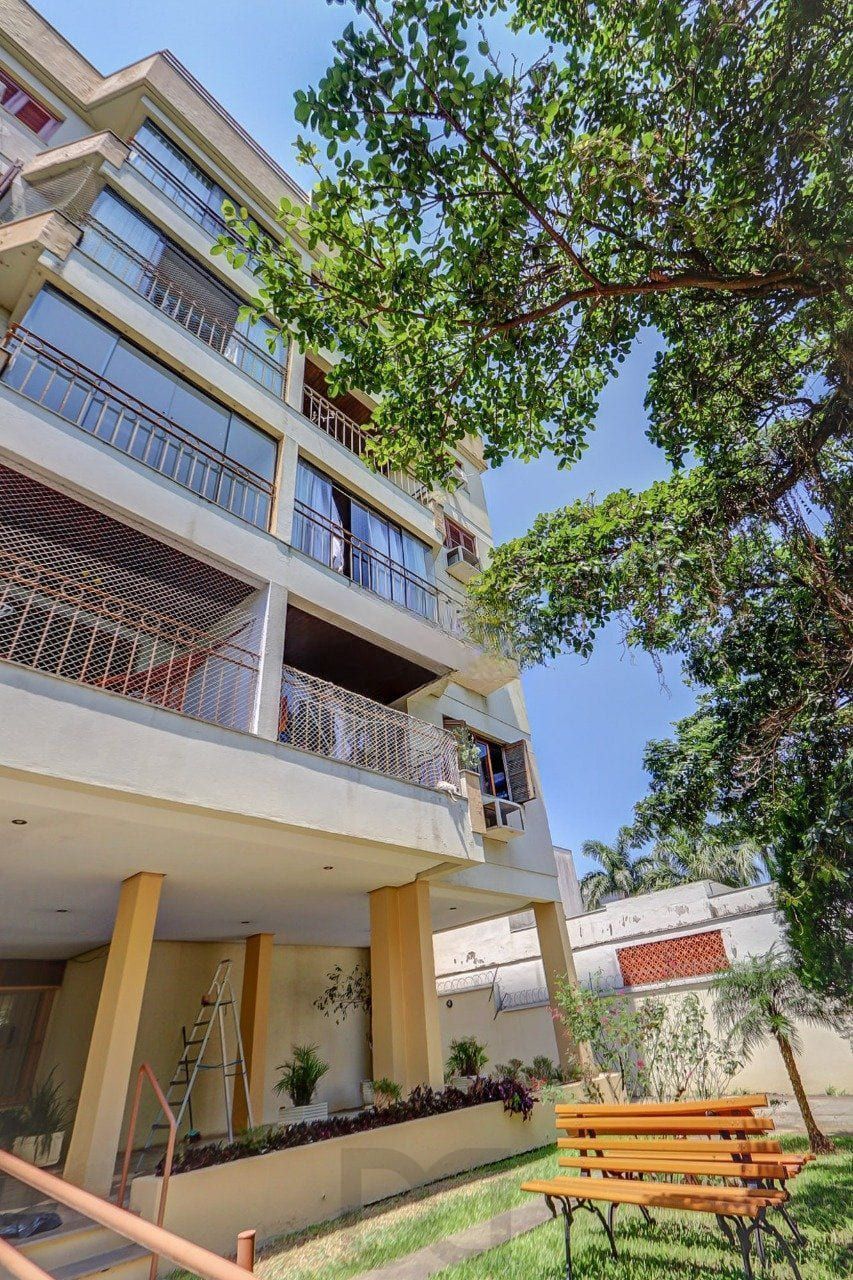 Apartamento de 3 Dormitórios com 104m² à Venda no Bairro Tristeza – Porto Alegre — foto 1
