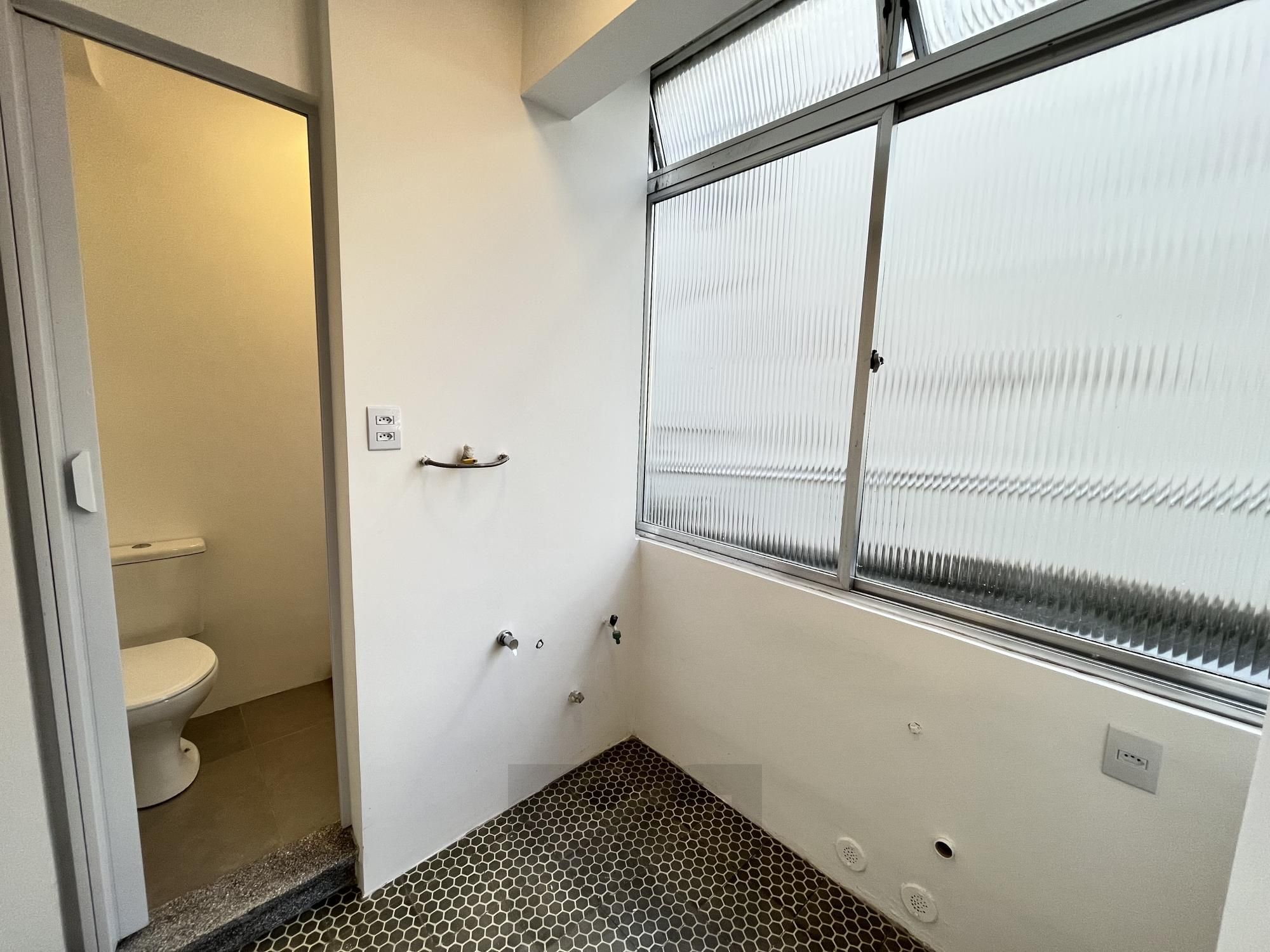 Apartamento reformado de 2 quartos no bairro Moinhos de Vento em POA — foto 12