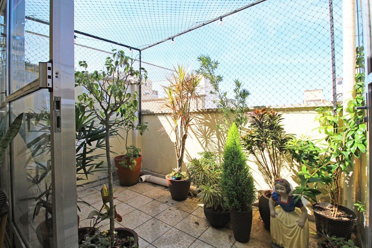 Cobertura duplex de 2 dormitórios garagem e semi-mobiliado, bairro Cidade Baixa. — foto 28