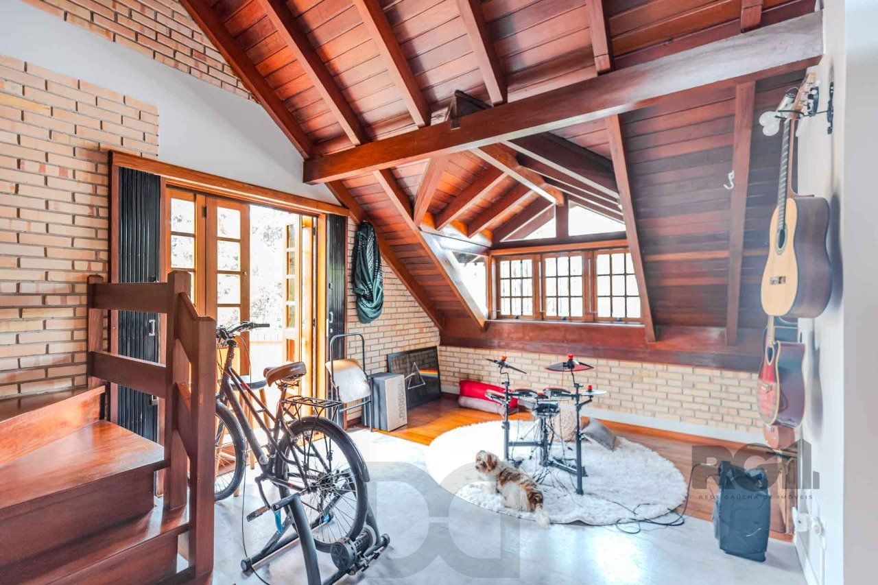Casa em condomínio fechado, 3 dormitórios, suíte e duas vagas de garagem — foto 30