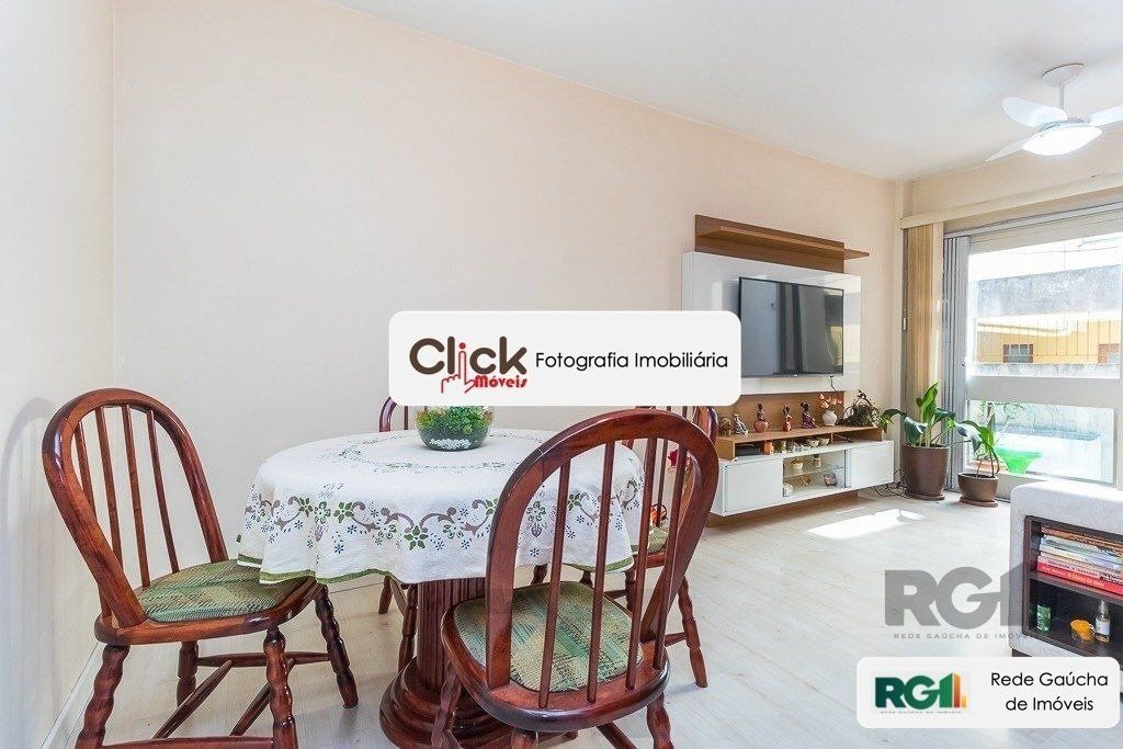 Apartamento 2 dormitórios, 83 m² de área privativa e 1 vaga(s) de garagem. Localizado na Rua/Av. Coronel Lucas De Oliveira, no bairro Petropolis em Porto Alegre. — foto 5