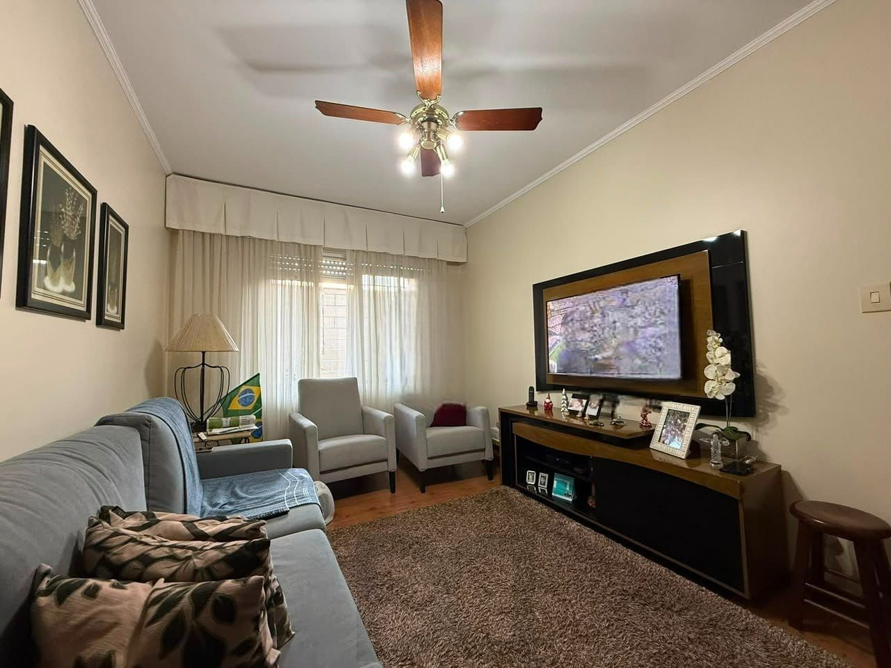 Apartamento térreo no bairro Menino Deus em Porto Alegre — foto 3