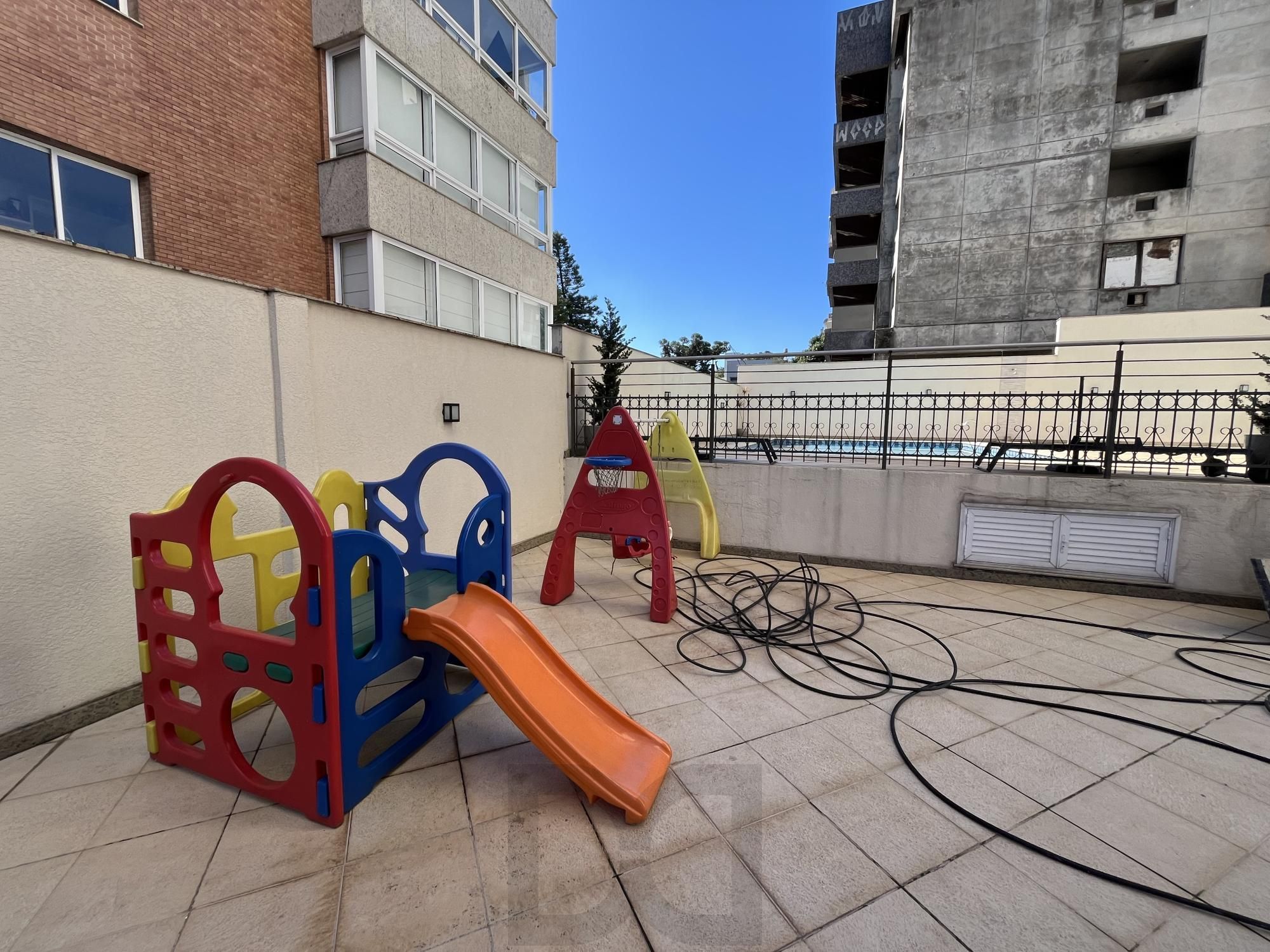 Apartamento de 3 quartos, suíte e 2 vagas de garagem no bairro Higienópolis POA — foto 31